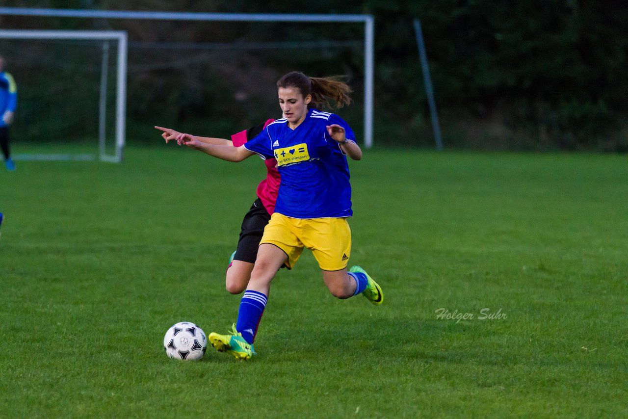 Bild 260 - B-Juniorinnen TSV Gnutz o.W. - SV Wahlstedt : Ergebnis: 1:1